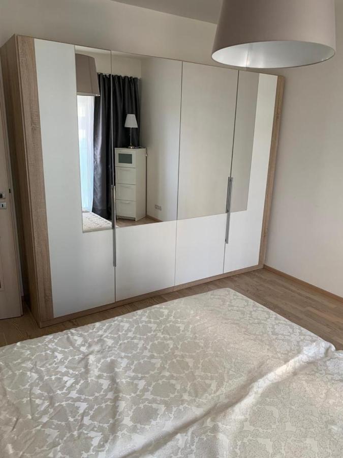 Residence Garden Tower - 8 Min Do Centra, Garaz 프라하 외부 사진