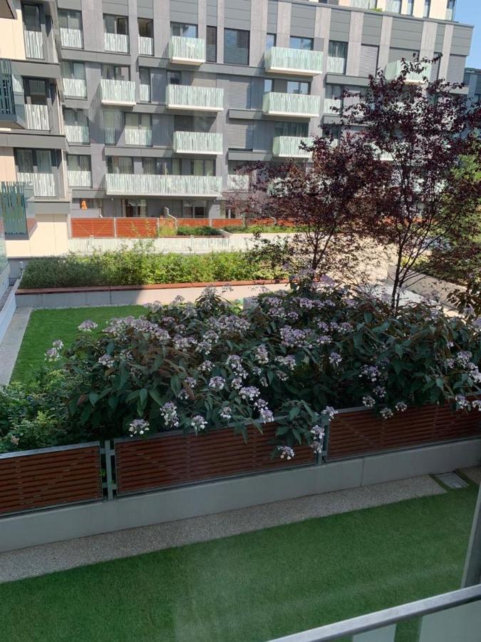 Residence Garden Tower - 8 Min Do Centra, Garaz 프라하 외부 사진