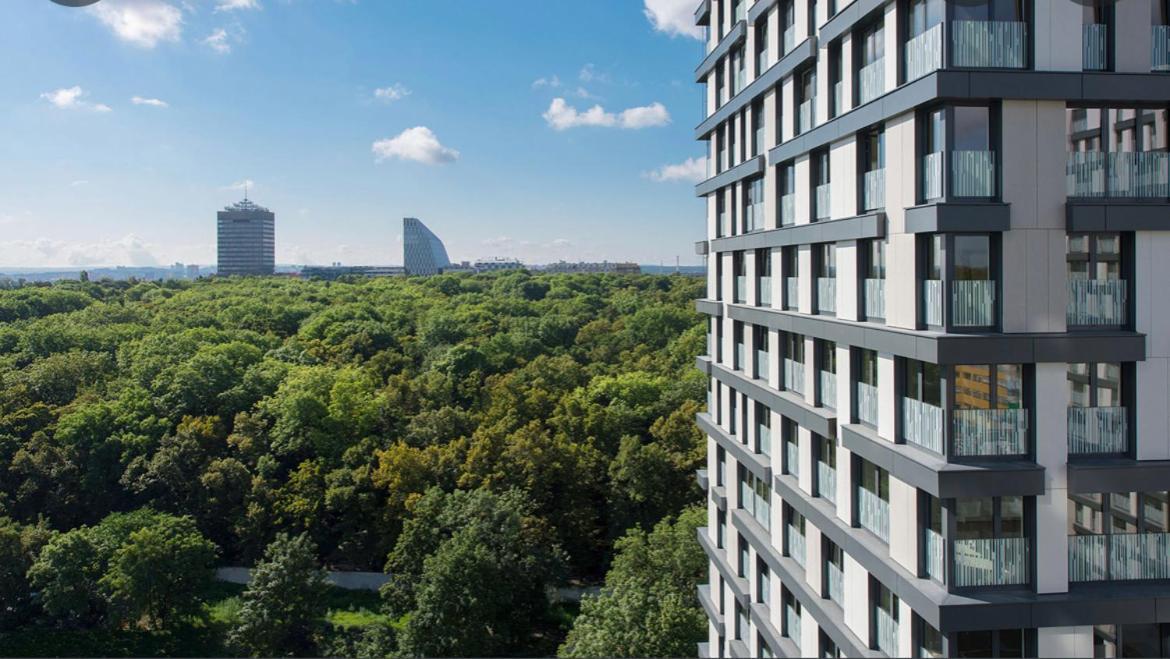 Residence Garden Tower - 8 Min Do Centra, Garaz 프라하 외부 사진