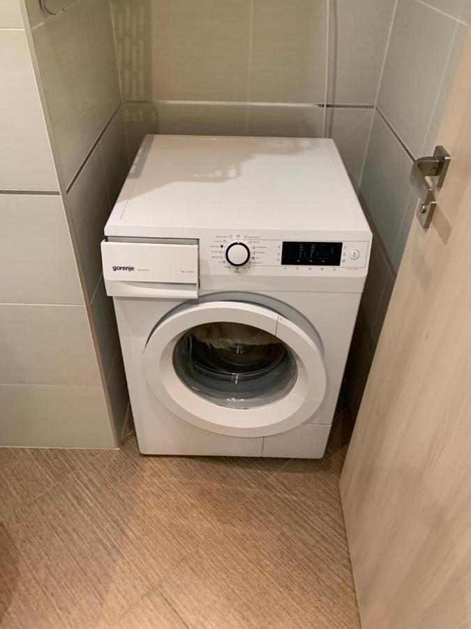 Residence Garden Tower - 8 Min Do Centra, Garaz 프라하 외부 사진